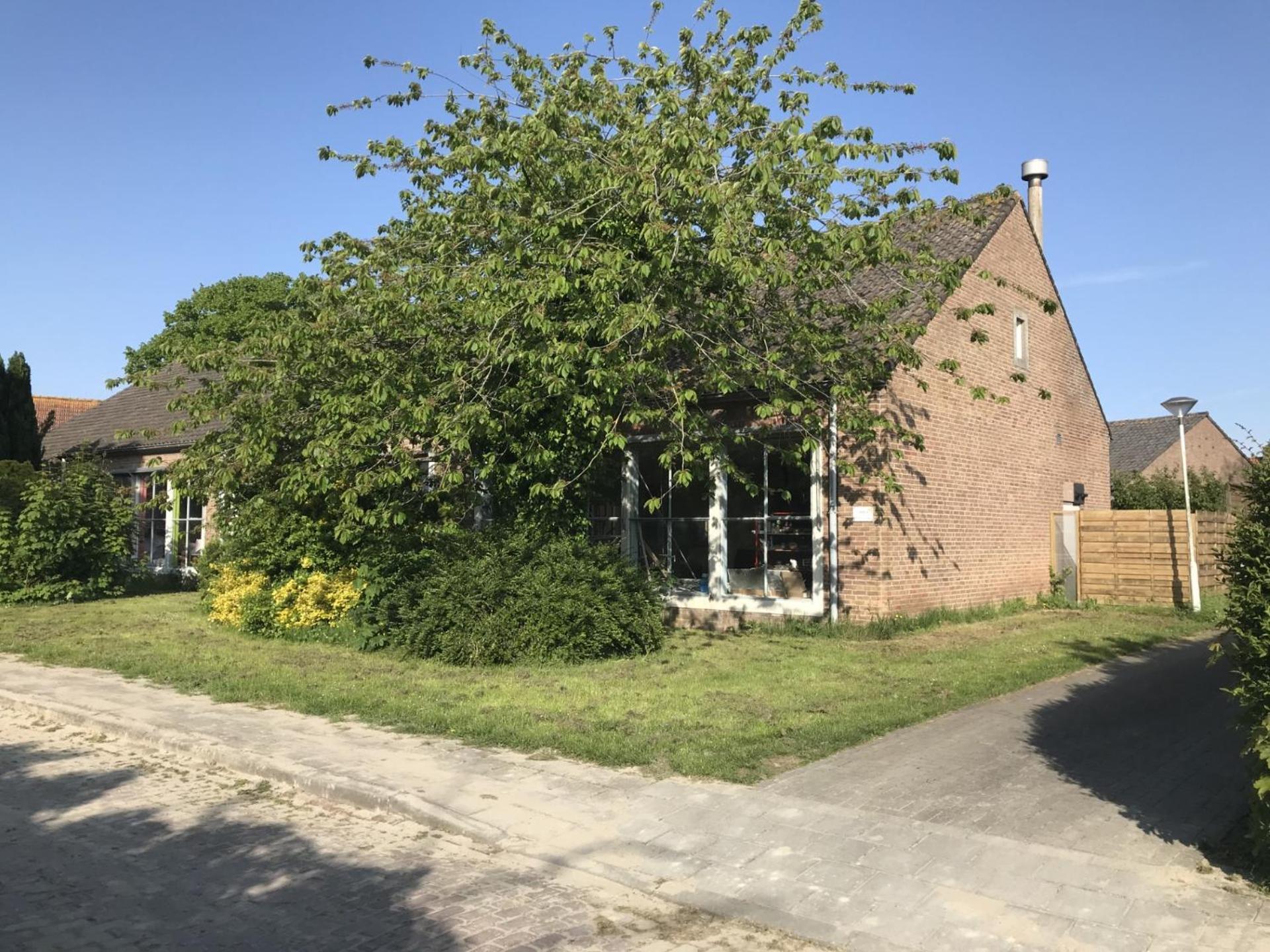 T Schooltje Hotell Schoondijke Eksteriør bilde